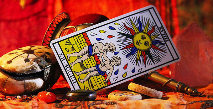 Tarot Cards that Fall or Jump